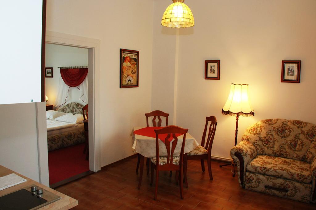 Hotel Excellent Prag Eksteriør billede